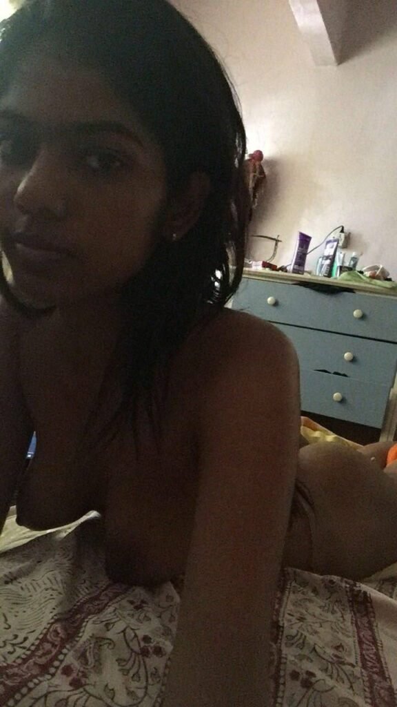 Sexy Lankan Girl Hard Fucked