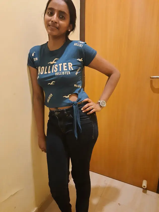 Sexy Tamil Girl