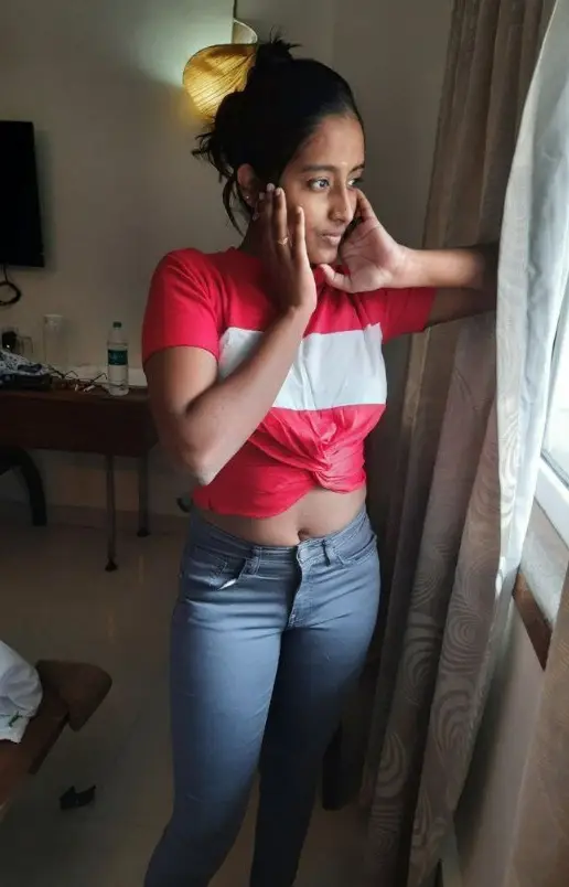 Sexy Tamil Girl