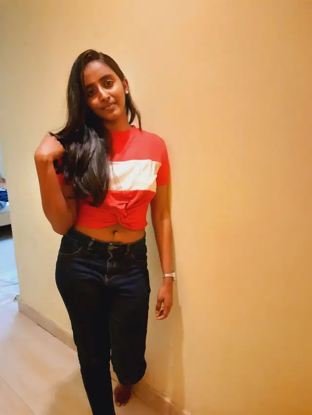 Sexy Tamil Girl