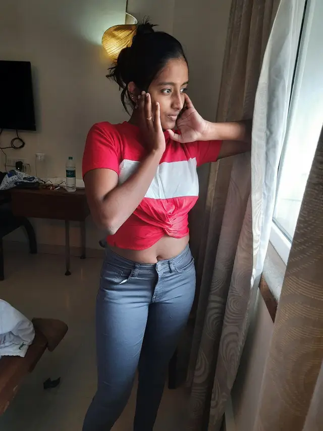 Sexy Tamil Girl