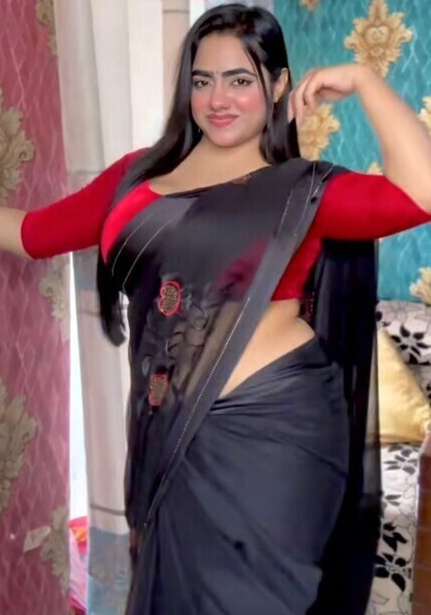 Famous Bangladeshi TikToker Anisha Momo Giving Blowjob